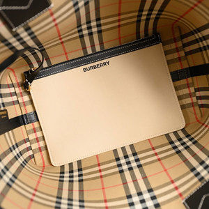 Burberry Outlet Tan Canvas Bag Tote